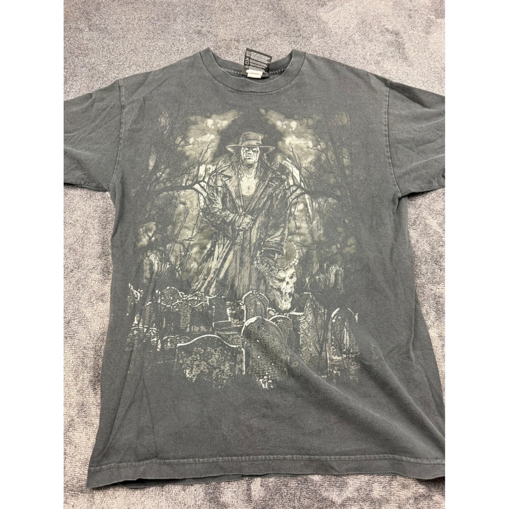 WWE The Undertaker Graveyard Skull Graphic T-Shirt Vintage 2007 Mens Medium Blk